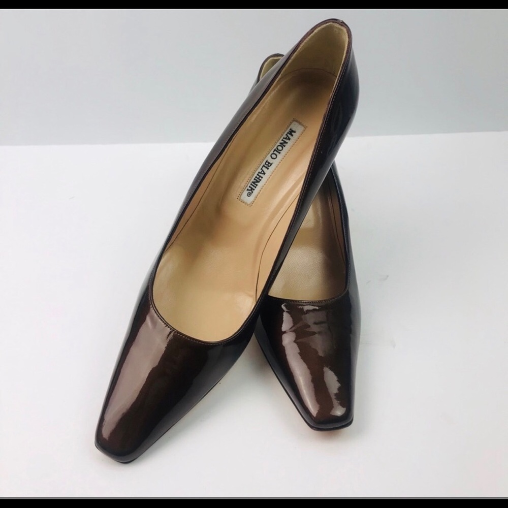 Authentic Manolo Blahnik Brown Patent Leather Heel
